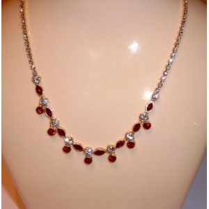 Collier rubis et cristal Swarovski